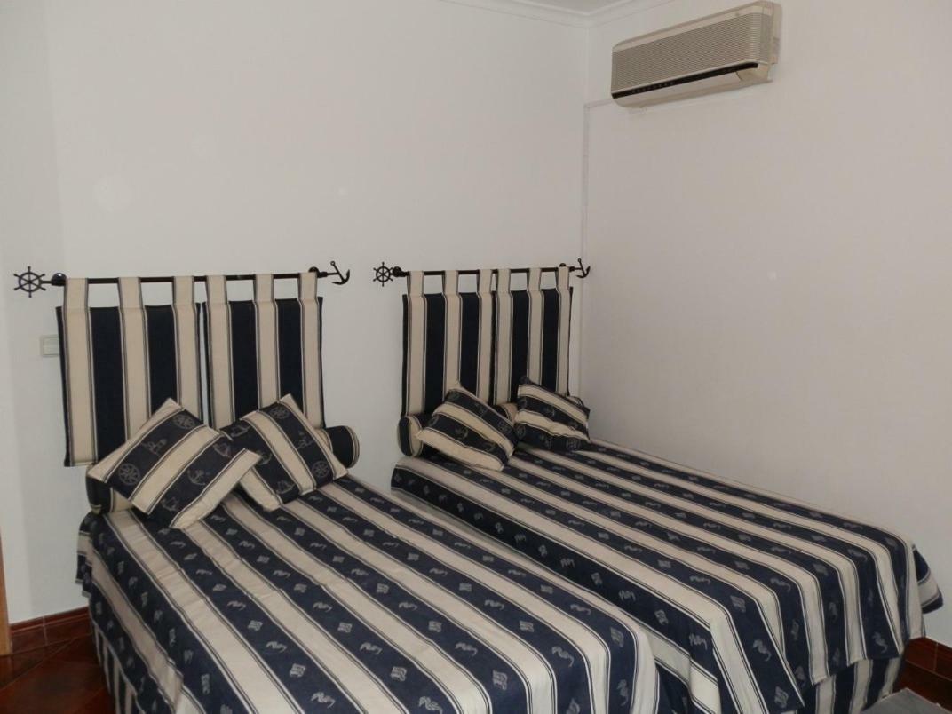 Apartamentos Carolino Monte Gordo Exterior photo
